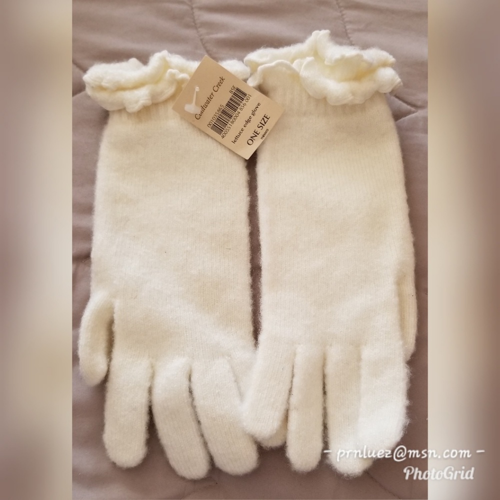 Coldwater Creek Lettuce Edge Gloves - Picture 1 of 2